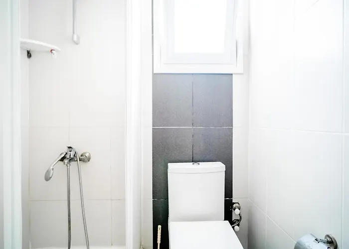 Romantiс Two-bedroom With Sea View Apartmán Kyrenia (Northern Cyprus)