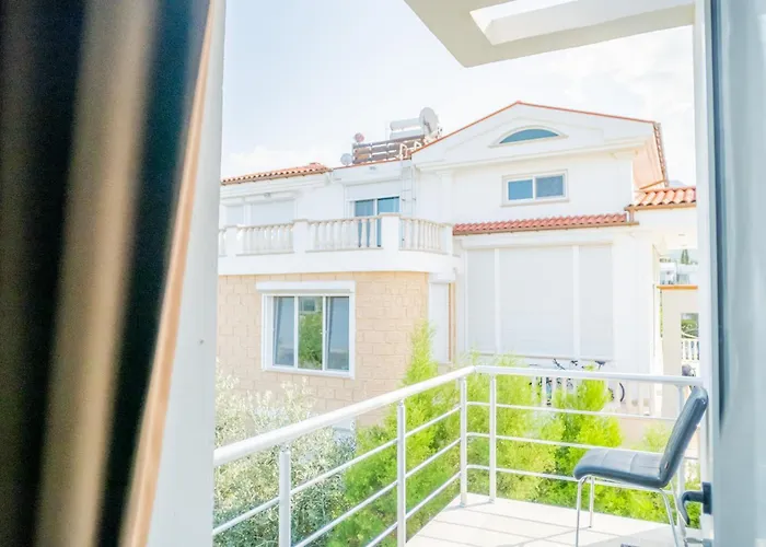 Romantiс Two-bedroom With Sea View Apartmán *