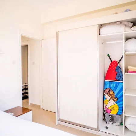 Apartment Romantiс Two-bedroom With Sea View *